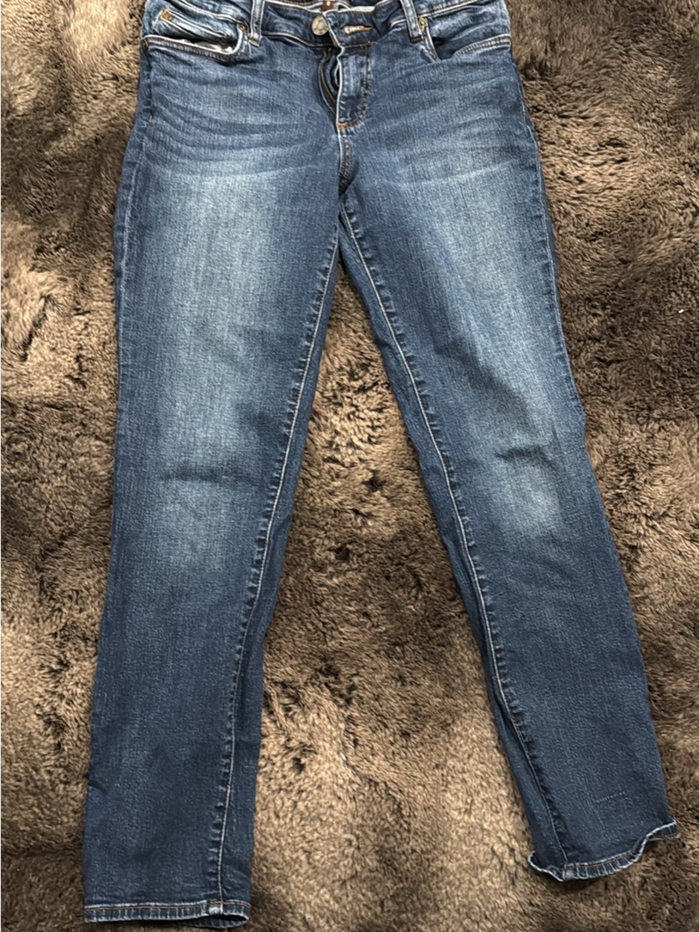 Kut from the Kloth Medium Blue Straight Leg Jeans
